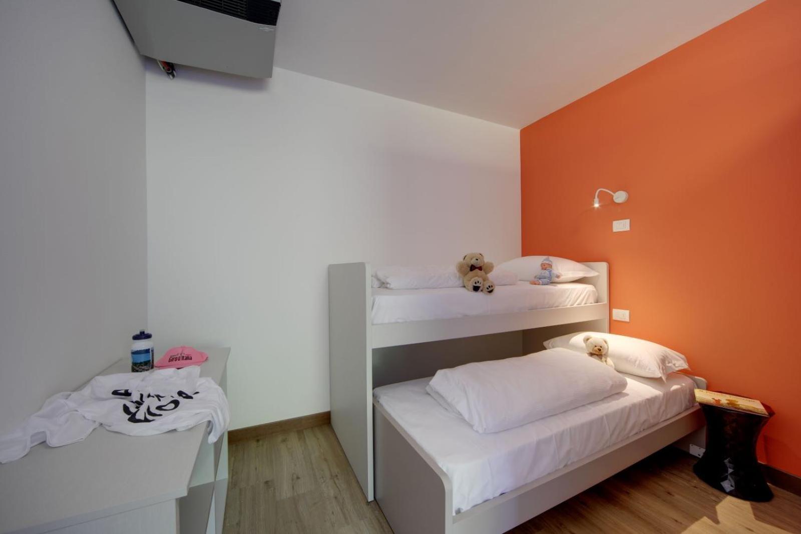 Residence Isolino ヴェルバーニア エクステリア 写真