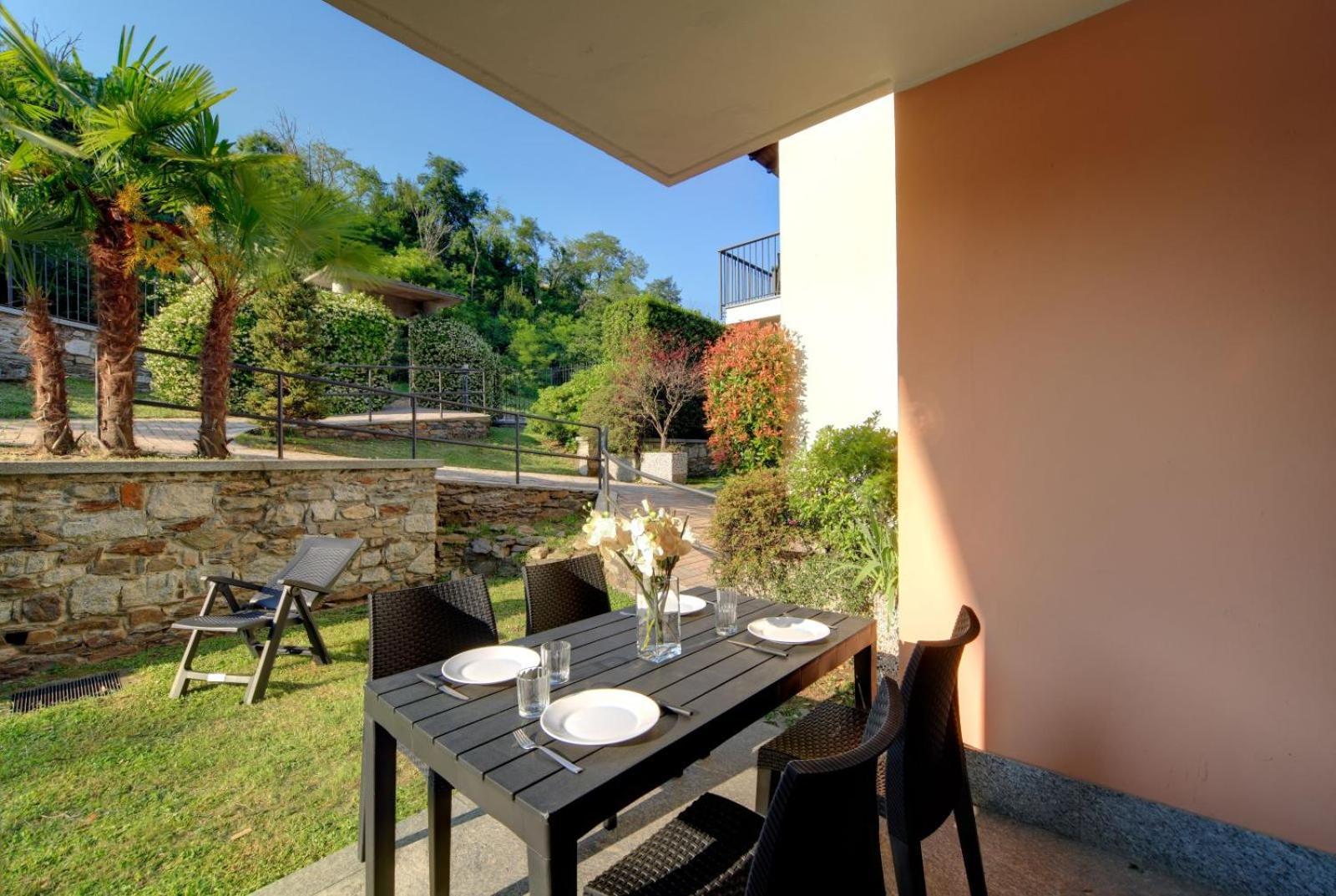 Residence Isolino ヴェルバーニア エクステリア 写真