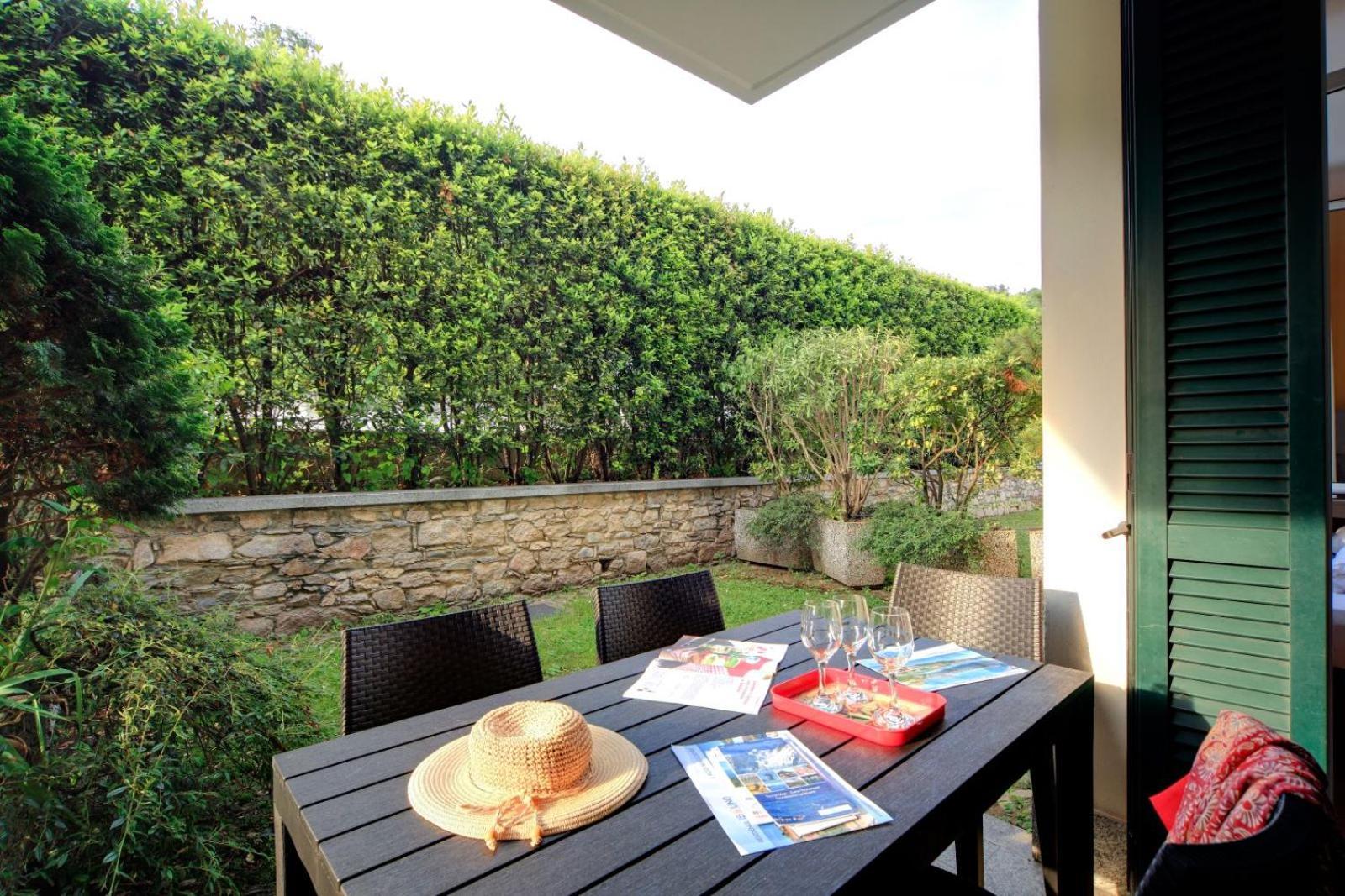Residence Isolino ヴェルバーニア エクステリア 写真
